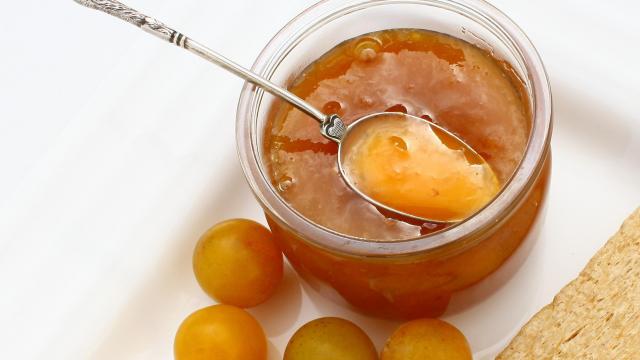 Confiture de mirabelles traditionnelle