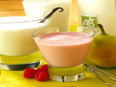 Le milk-shake aux poires ou fruits rouges