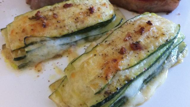 Mille feuilles de courgettes aux 2 fromages