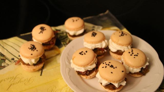 Macaron automnal magret séché au St Môret