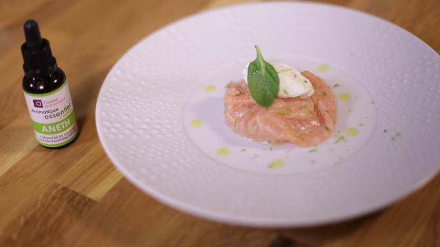 Saumon mariné minute, crémeux à l'aneth