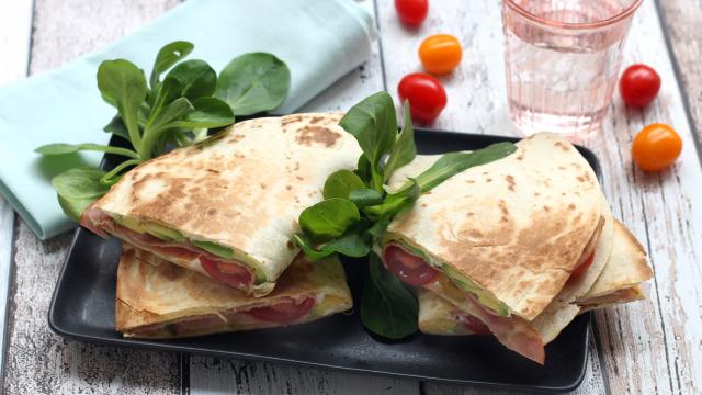 Quesadillas avocat et bacon