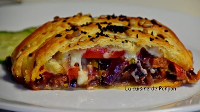 Feuilleté tressé oignon poivron et chorizo