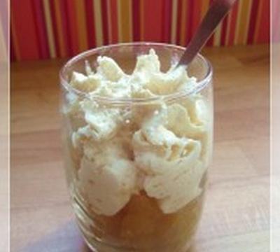 Verrine de poires caramélisées et mousse de foie gras