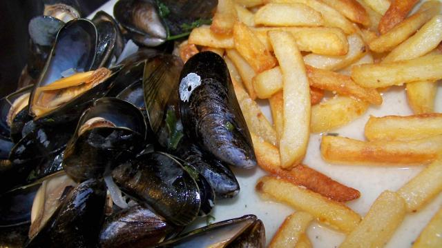 Moules mariniéres