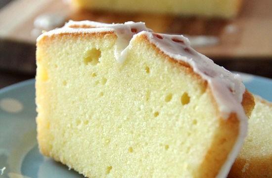 Lemon pound cake