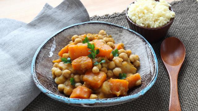 Couscous de légumes et pois chiches au Cuisine Companion