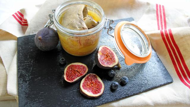 Foie gras maison en bocal : la méthode inratable de notre chef pour gagner du temps avant les fêtes