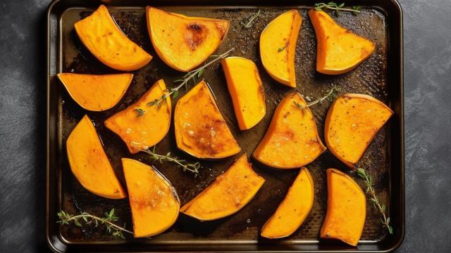 Saines et rapides à faire, découvrez cette recette de tartines chèvre-butternut d’une diététicienne