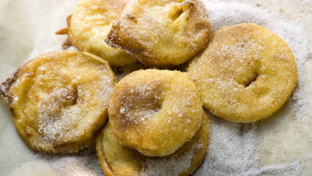 Beignets aux pommes et Calvados