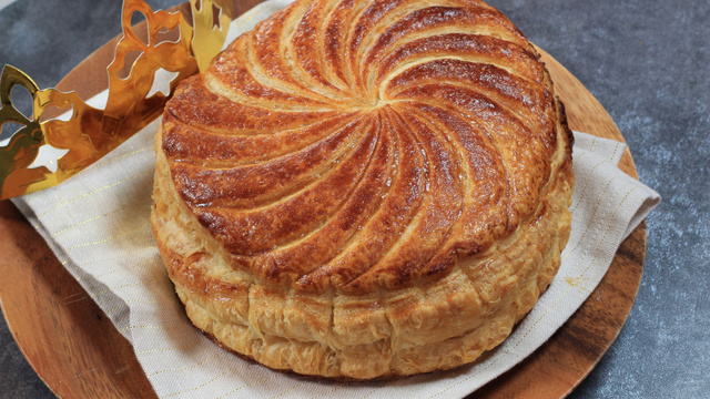 Creme D Amande Pour Galette Des Rois Thermomix Recette Galette des rois maison à la crème d’amandes - 750g.com