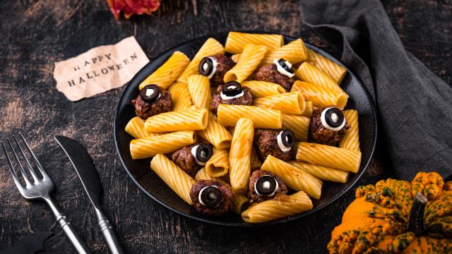 Comment faire des pâtes aux yeux, une recette effrayante et gourmande pour Halloween ?