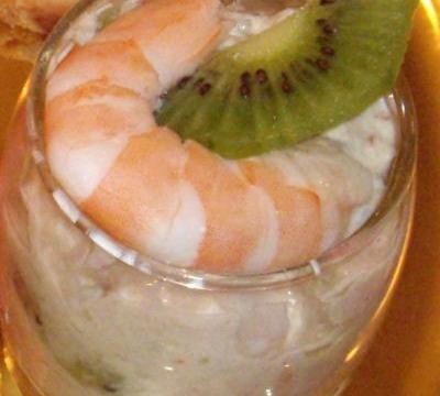 Verrine de crevettes, crabe et kiwi