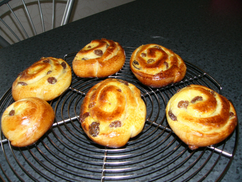 Petits pains aux raisins maison