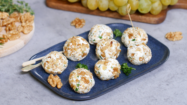 Boulettes de chèvre frais aux Noix du Périgord AOP