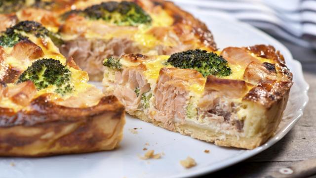 Quiche au saumon, brocolis et fromage râpé Sublime Filante Giovanni Ferrari