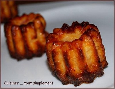 Cannelés au chorizo et au comté