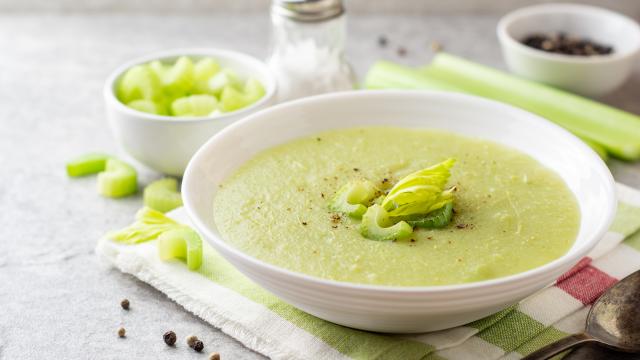 Que cuisiner avec le céleri branche ?