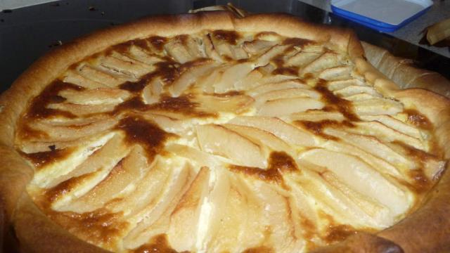 Tarte au flan et aux pommes