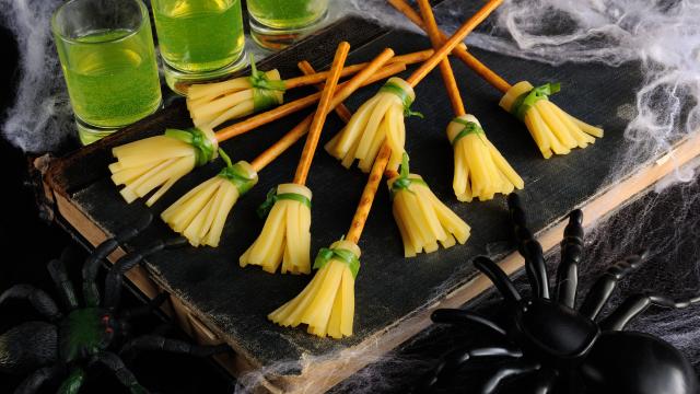 Halloween : ces recettes salées simples et rapides pour l'apéritif vont ensorceler tous vos convives !