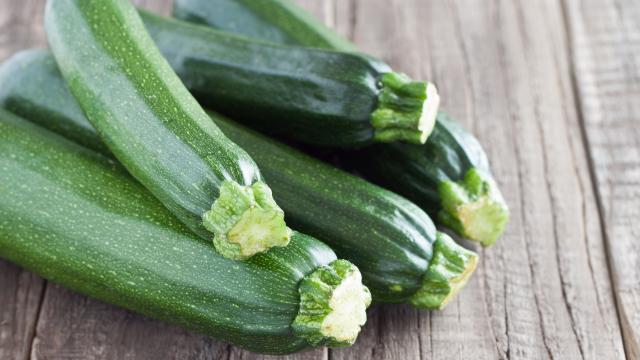 “Excellent mélange de saveurs” : voici la meilleure recette de caviar de courgettes selon les lecteurs de 750g