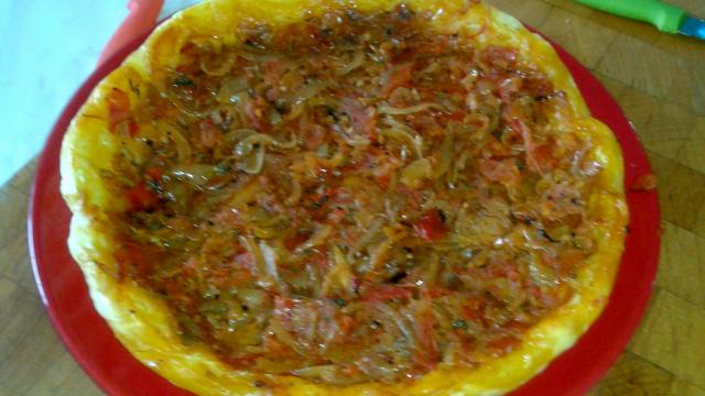 Tarte oignons tomates