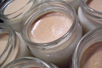 Yaourts au lait de chèvre et confiture de lait