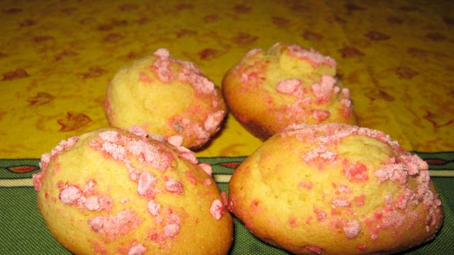 Madeleines aux pralines roses