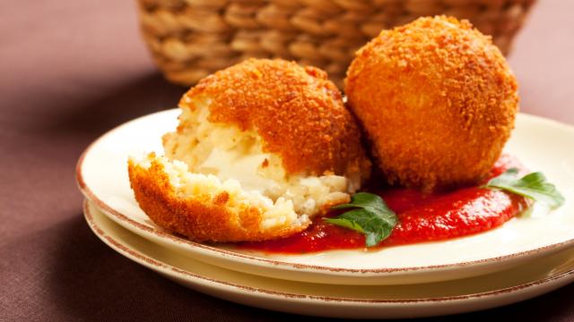 “Gourmands et filants” : Simone Zanoni dévoile sa recette et son secret pour des arancini parfaits !