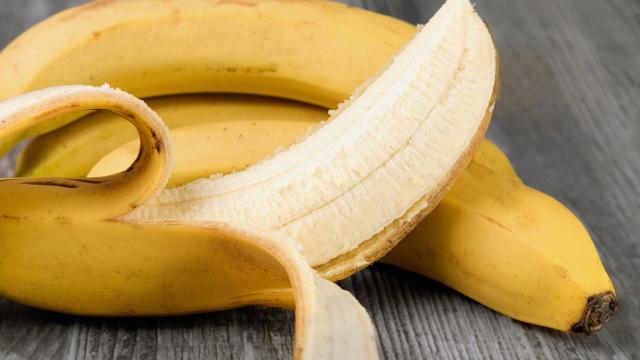 Épluchez-vous vraiment votre banane de la meilleure des façons ?