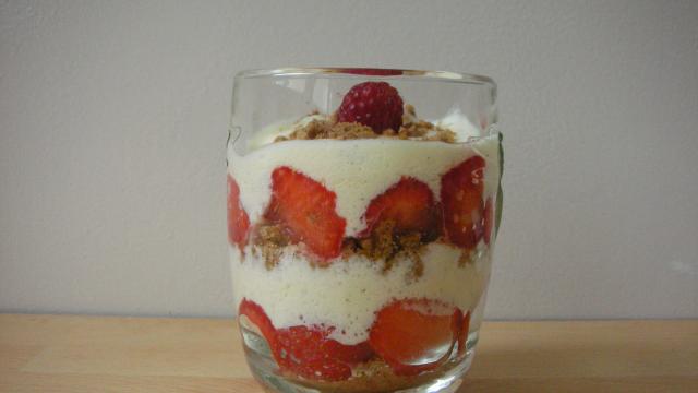 Tiramisu léger fraises spéculos