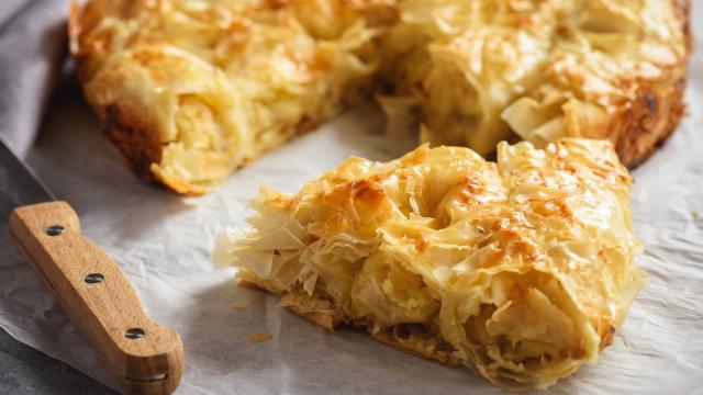 “Tout le monde aime ça” : réconfortant et gourmand, ce pâté de pommes de terre de Cyril Lignac est le plat idéal pour ce week-end  !