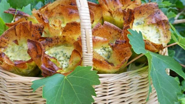 Petites corolles d'escargots au fromage frais et persillade