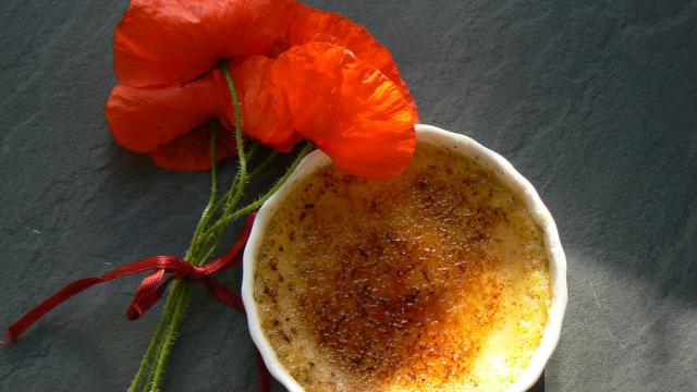 Crème brûlée parfumée à la vanille