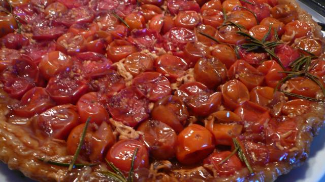 Tarte tatin de tomates cerises