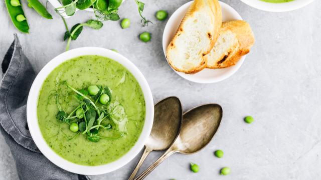 Velouté de courgettes aux petits pois et vache qui rit