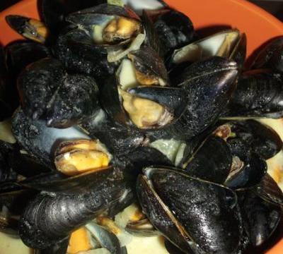 Moules à la crème et curry