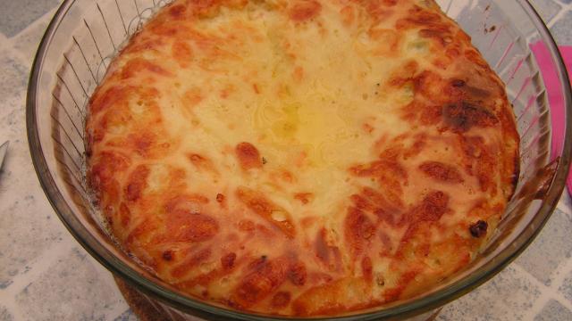 Quiche sans pâte au thon et fines herbes