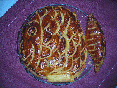 Galette en poisson feuilleté à la frangipane