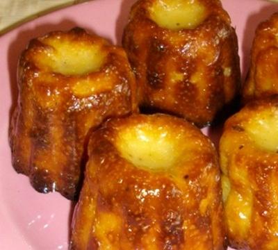 Canelés à la fève tonka