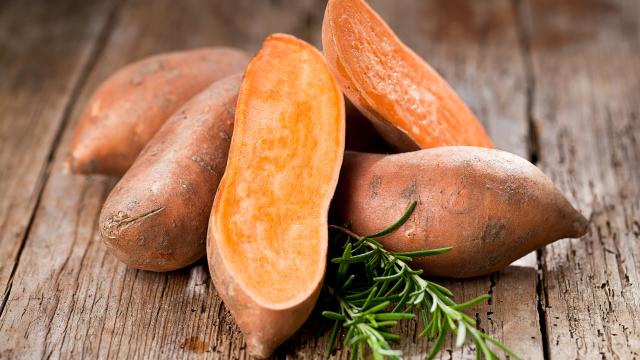 Pomme de terre ou patate douce : laquelle est meilleure pour la santé ? Cette diététicienne répond