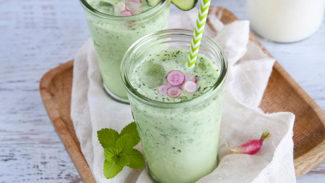 Smoothie vert au lait de chèvre