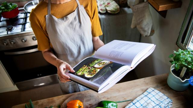 Ce rappeur ultra connu lance son livre de cuisine et "c’est de la bombe, bébé"