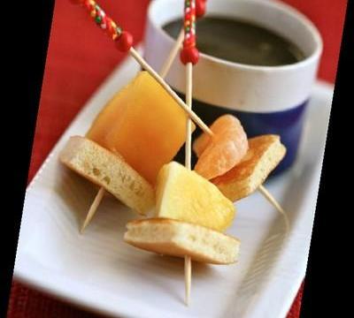 Fondue Banania aux fruits d'hiver et blinis