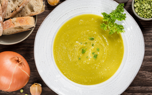 Soupe sublime de pois cassés