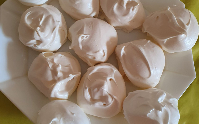 Meringue française à basse température : la recette facile