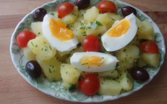 Salade de pomme de terre froide