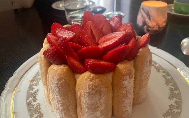 Charlotte aux fraises sans gélatine