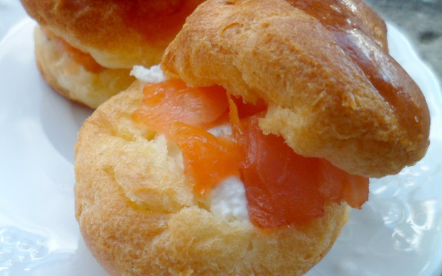 Petits choux Cottage Cheese et Saumon fumé d'Islande