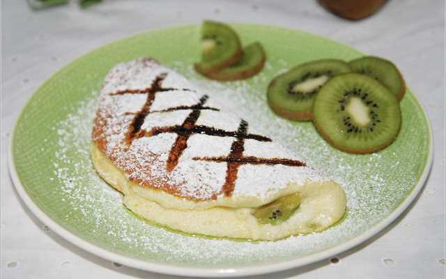 Omelette soufflée aux kiwis
